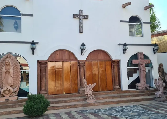 Hotel Leyenda Del Tepozteco